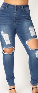 San Antonio Distressed Jeans